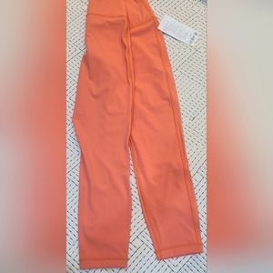 NWT LULULEMON SZ 10  WONDER UNDER HR TIGHT